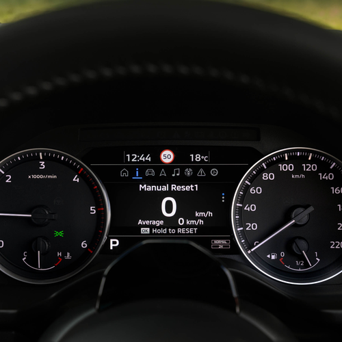 2026 Nissan Navara ST-X Outback Red Interior