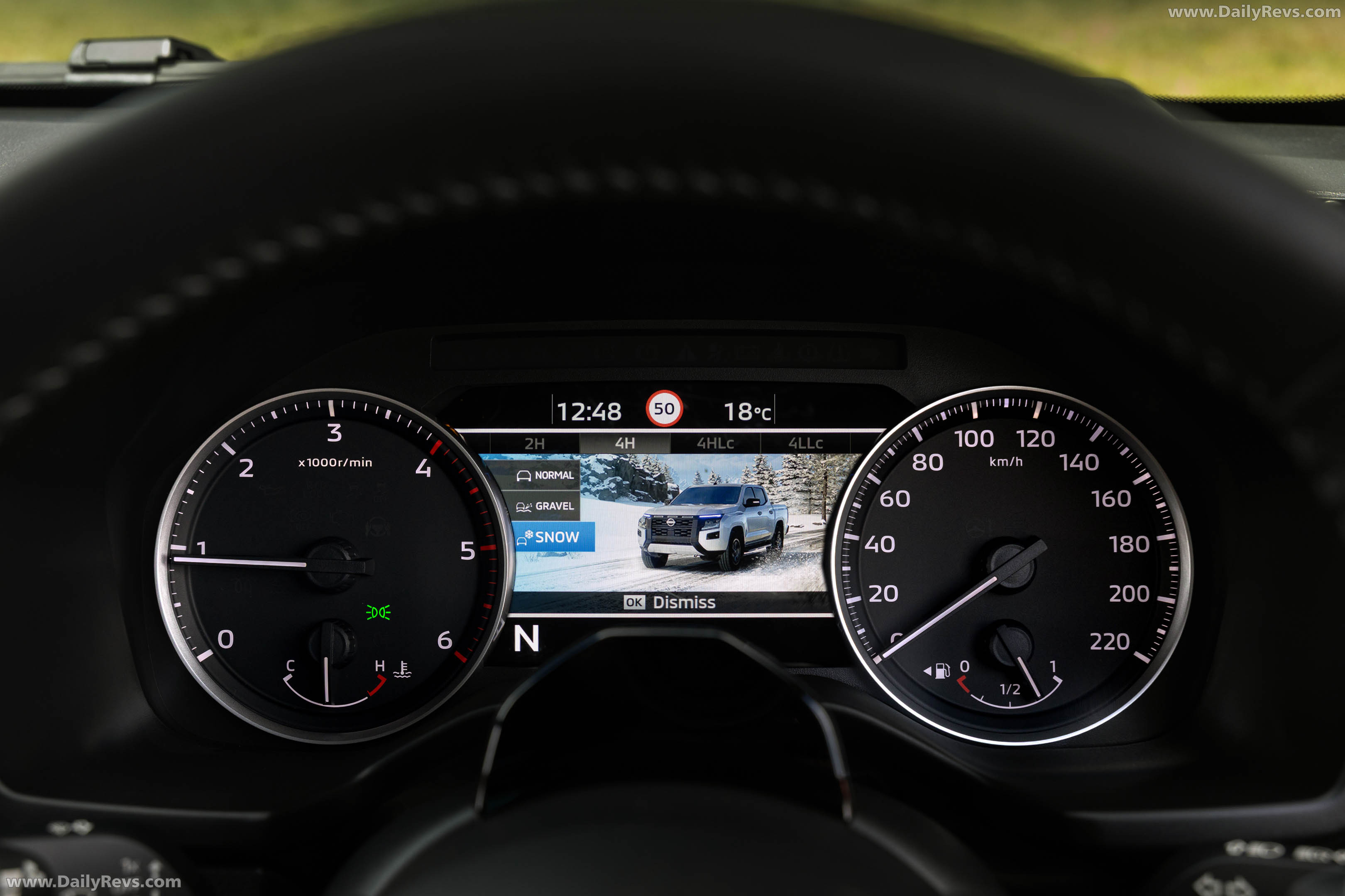 2026 Nissan Navara ST-X Outback Red Interior