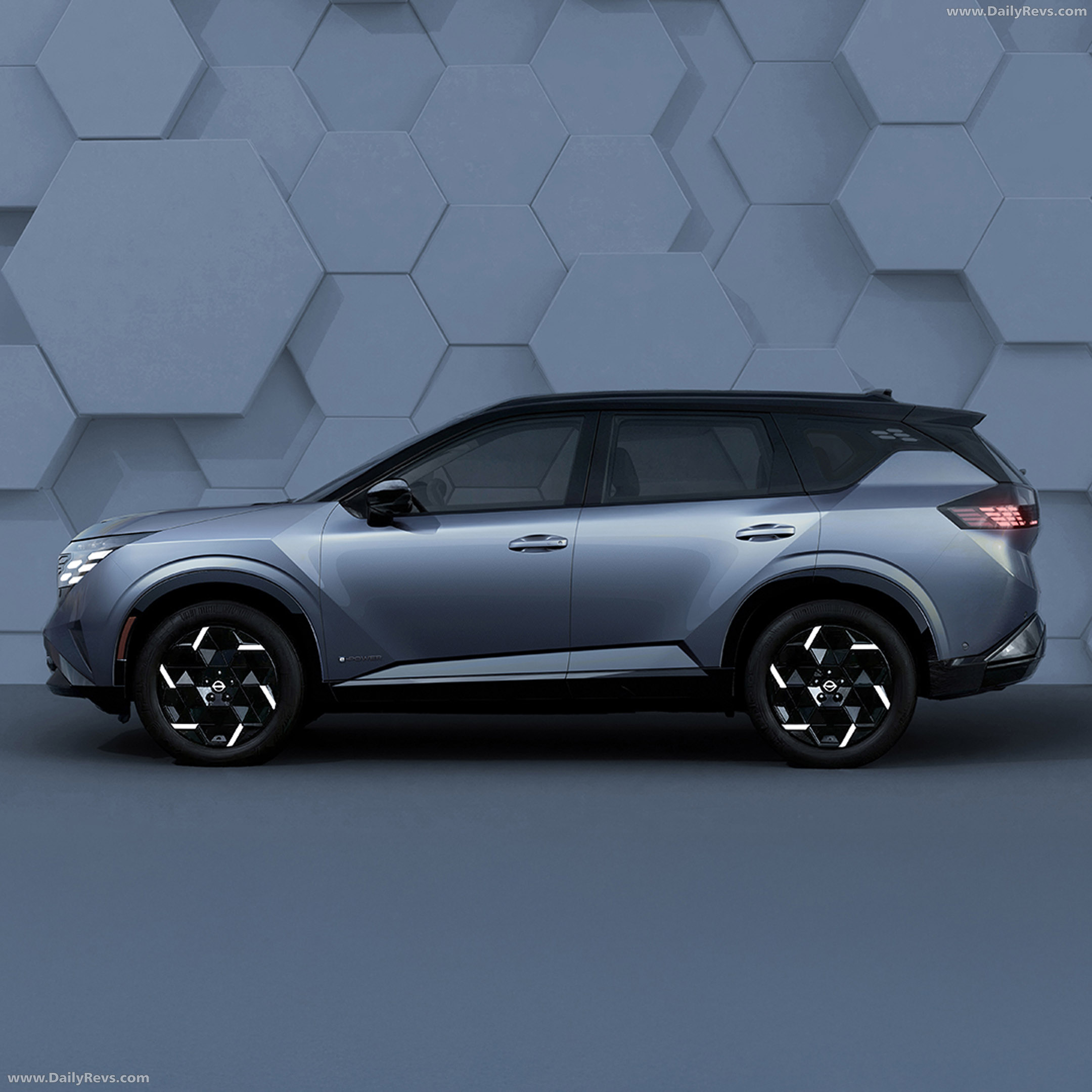 2027 Nissan Rogue Hybrid e‑POWER Side View