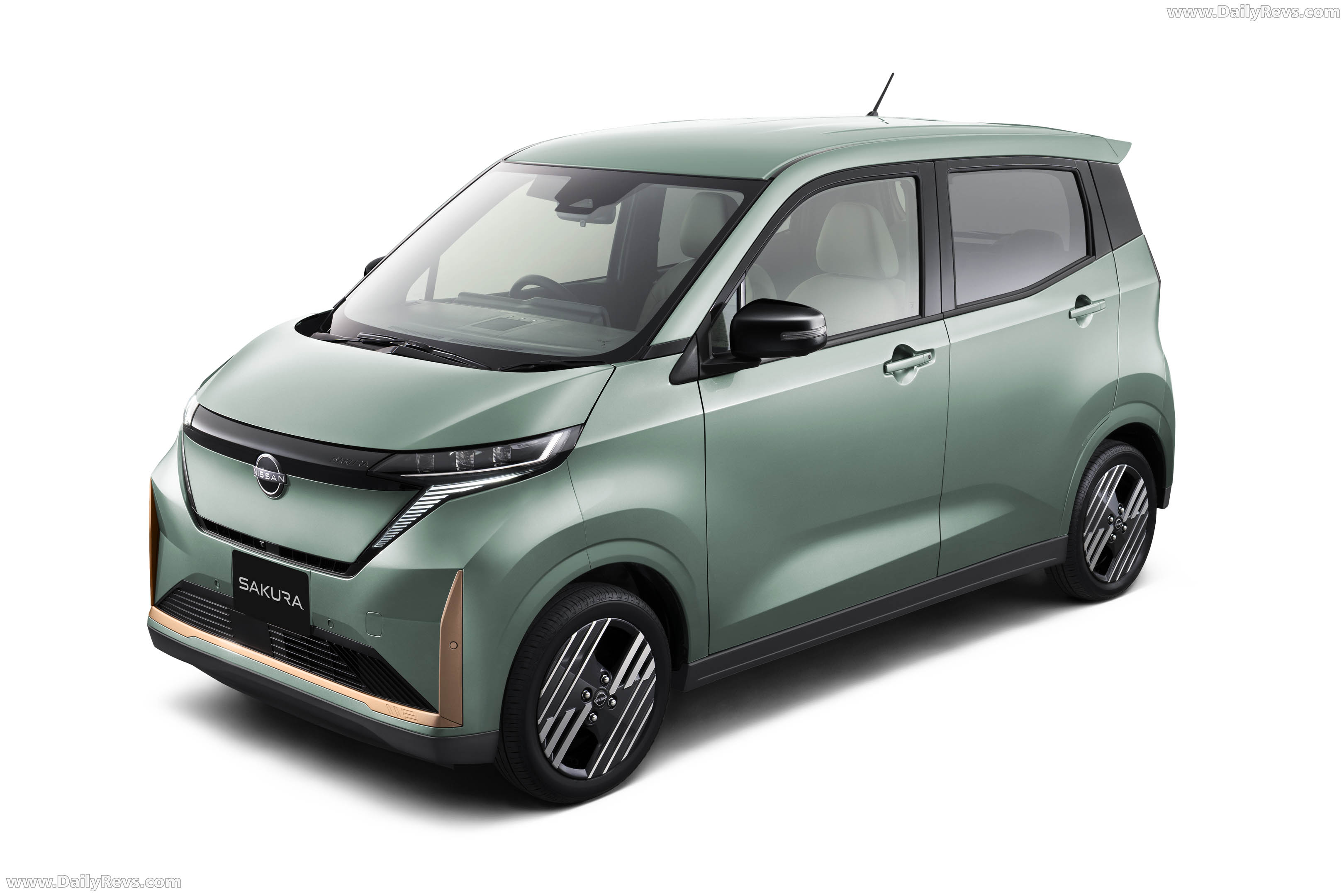 桜2026na　キヌムスメ 2026 Nissan Sakura Update Brings Subtle Changes - DailyRevs