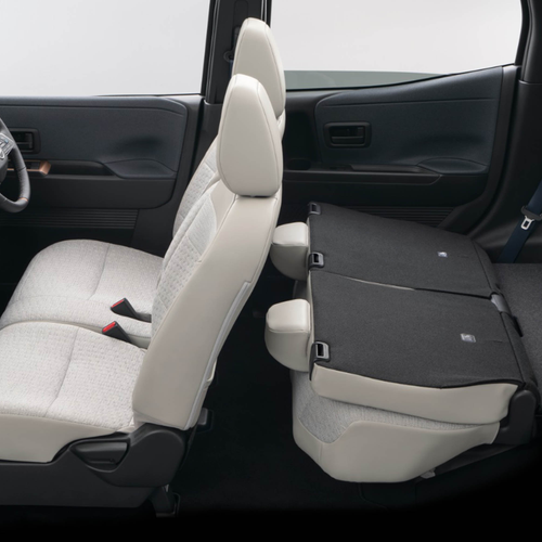 2026 Nissan Sakura Interior