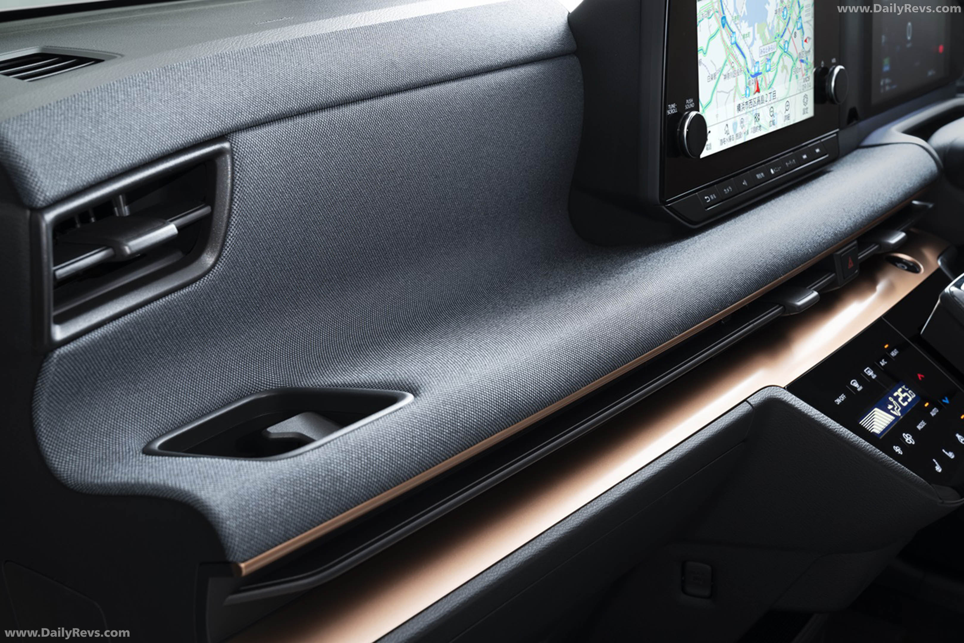 2026 Nissan Sakura Interior