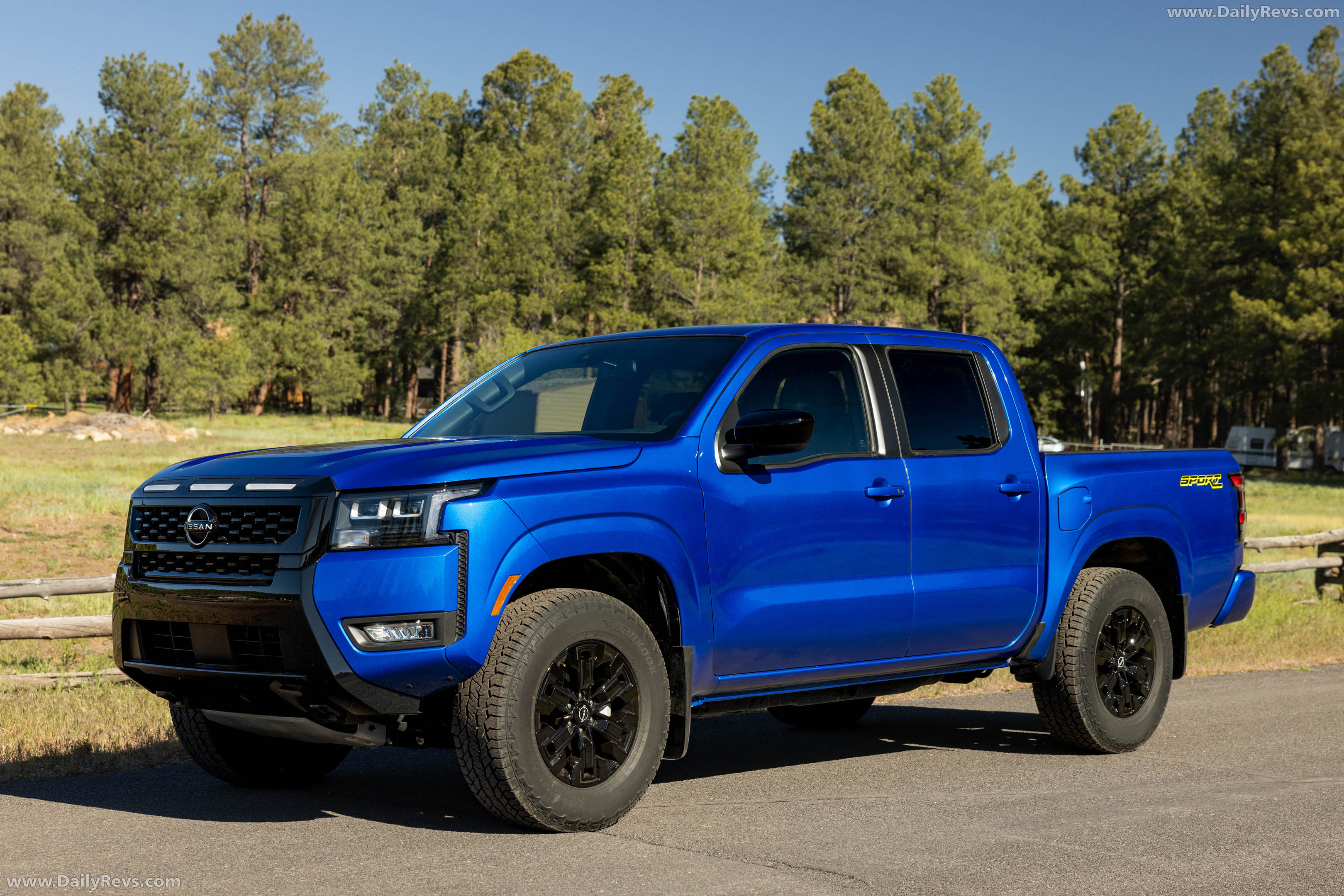 2027 Nissan Frontier Sport Edition Front View