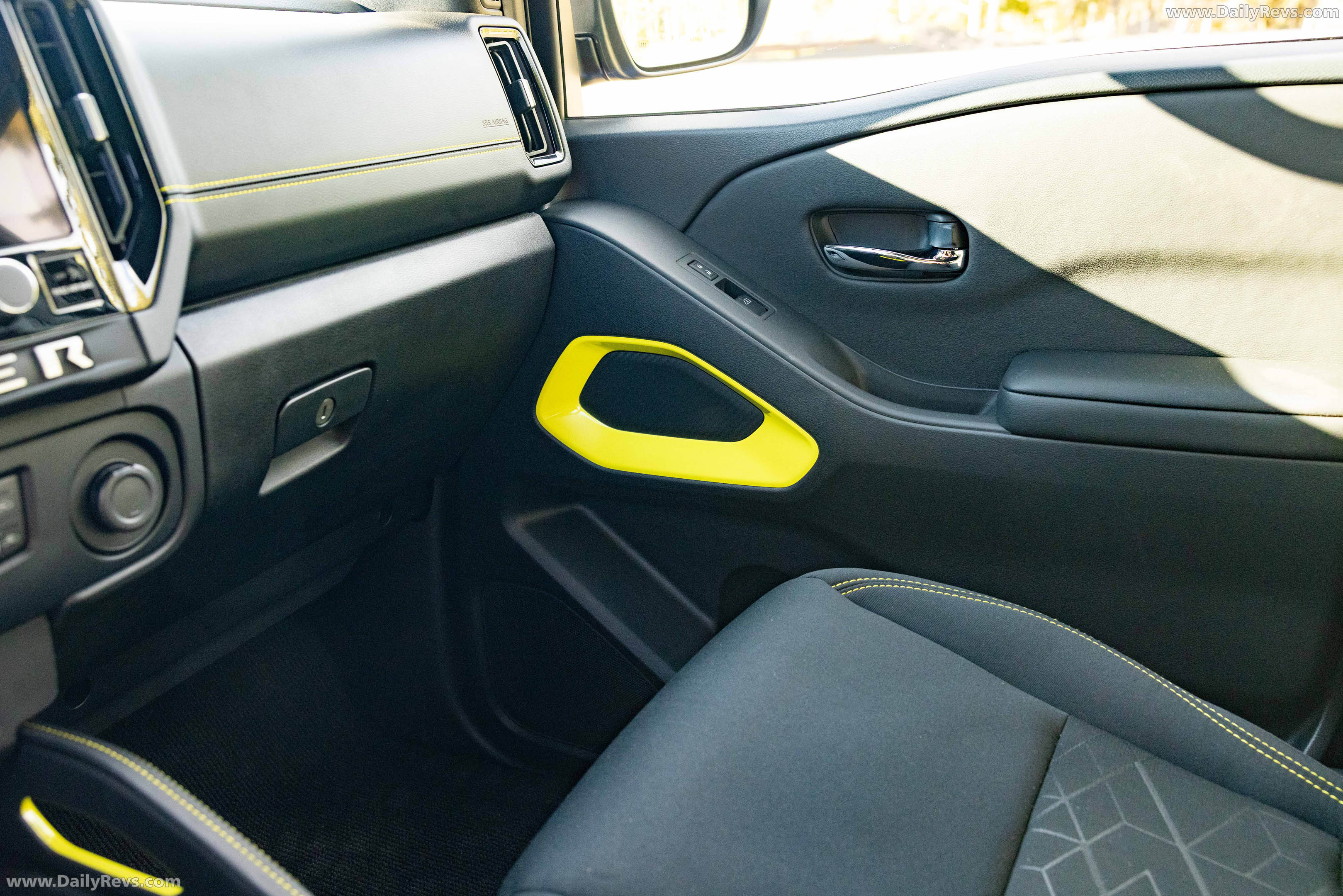 2027 Nissan Frontier Sport Edition Interior
