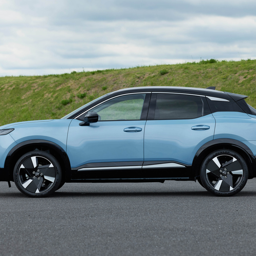 2026 Nissan Kicks G Grade Side View