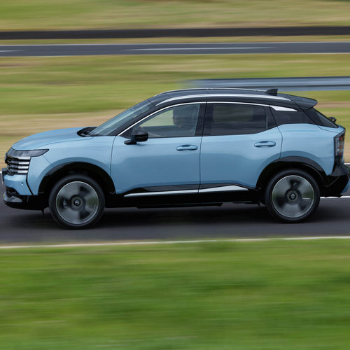 2026 Nissan Kicks G Grade Side View