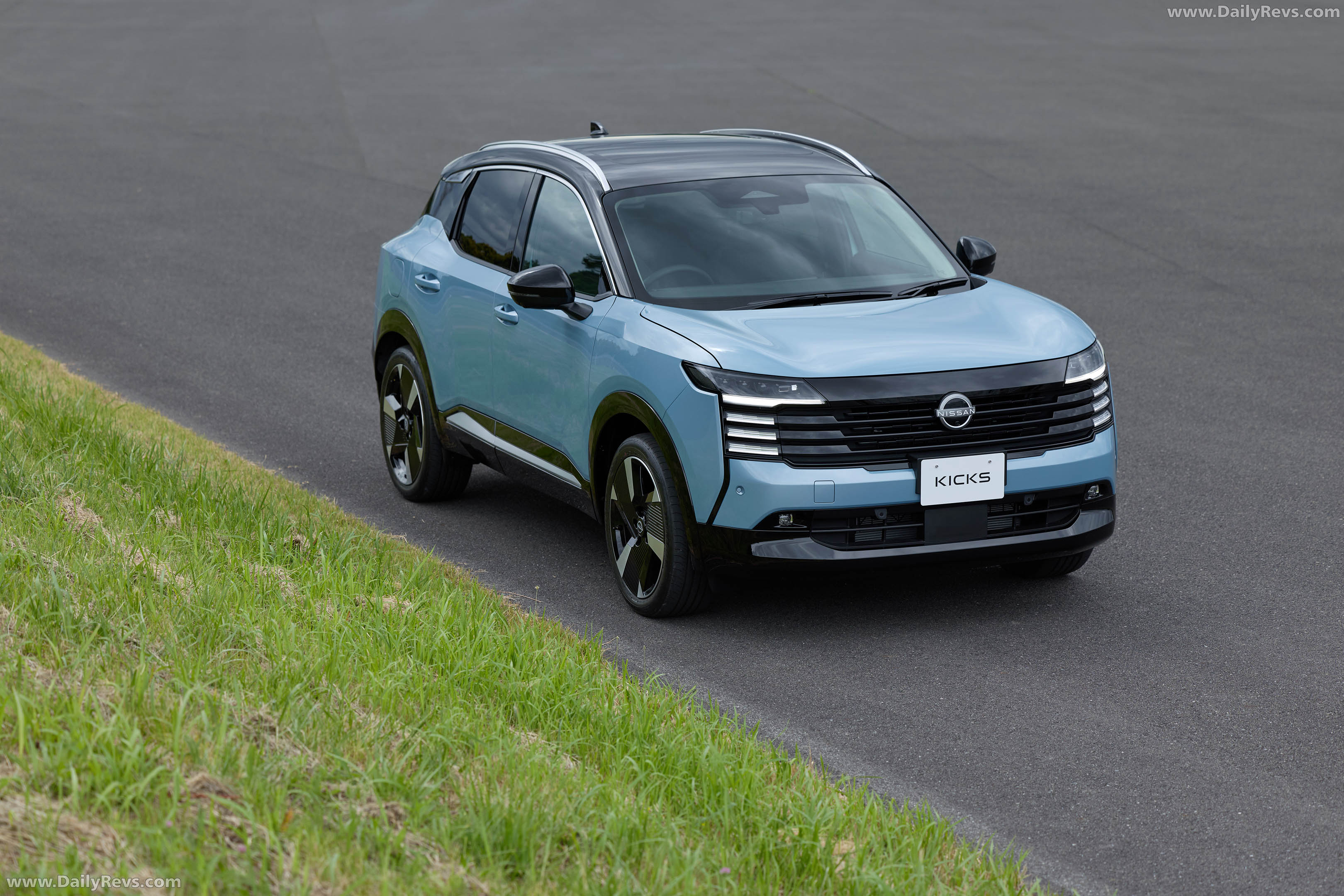 2026 Nissan Kicks G Grade Top View