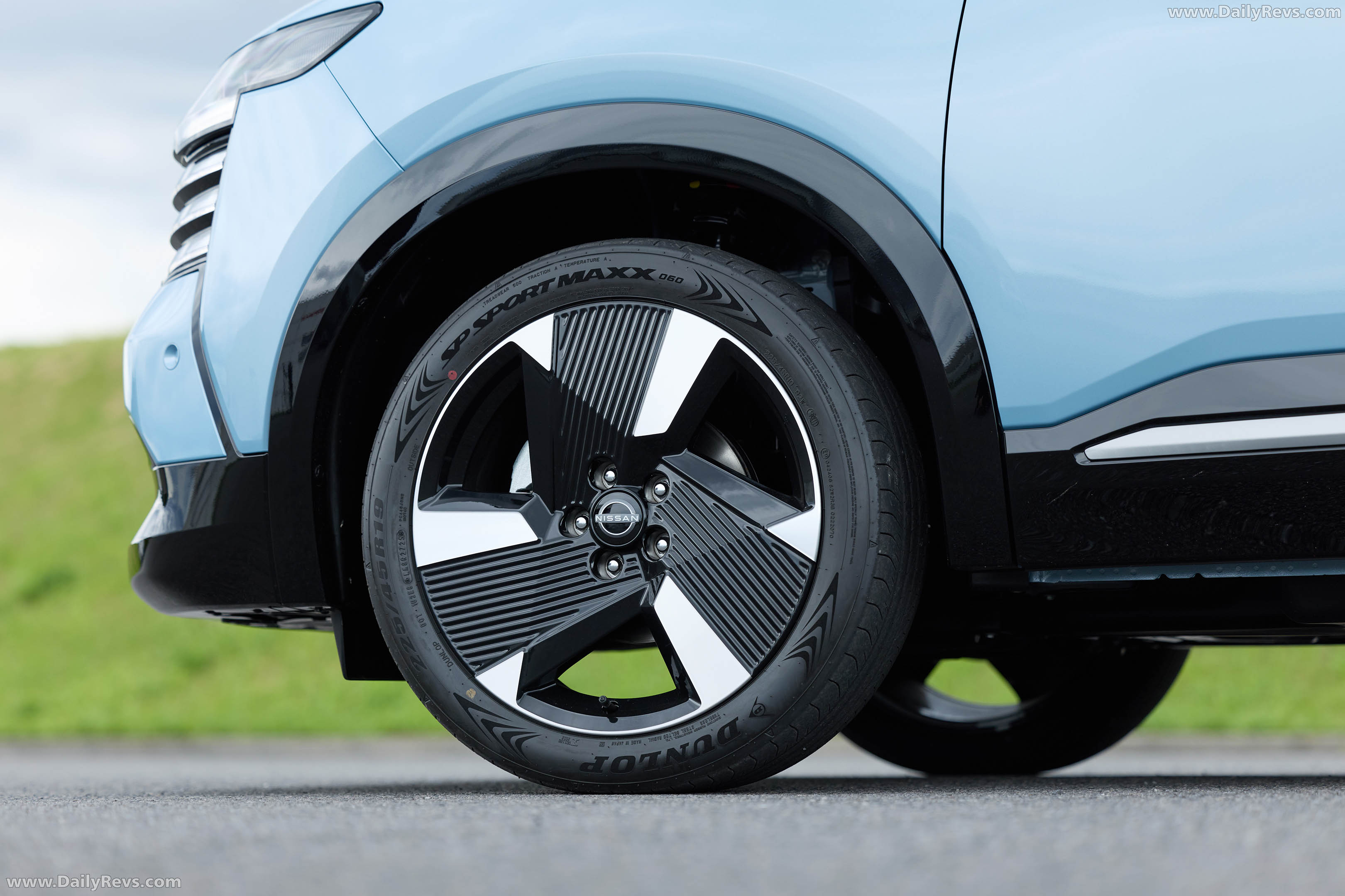 2026 Nissan Kicks G Grade Exterior