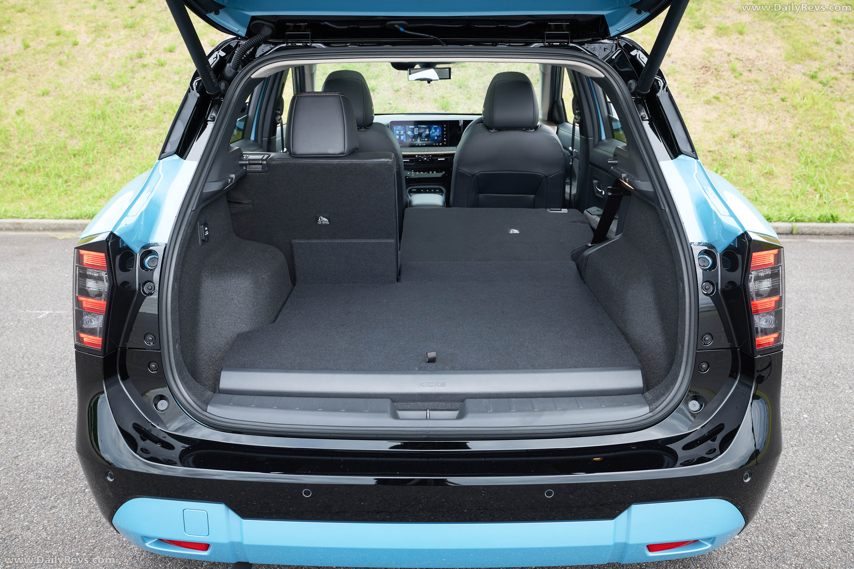 2026 Nissan Kicks G Grade Interior