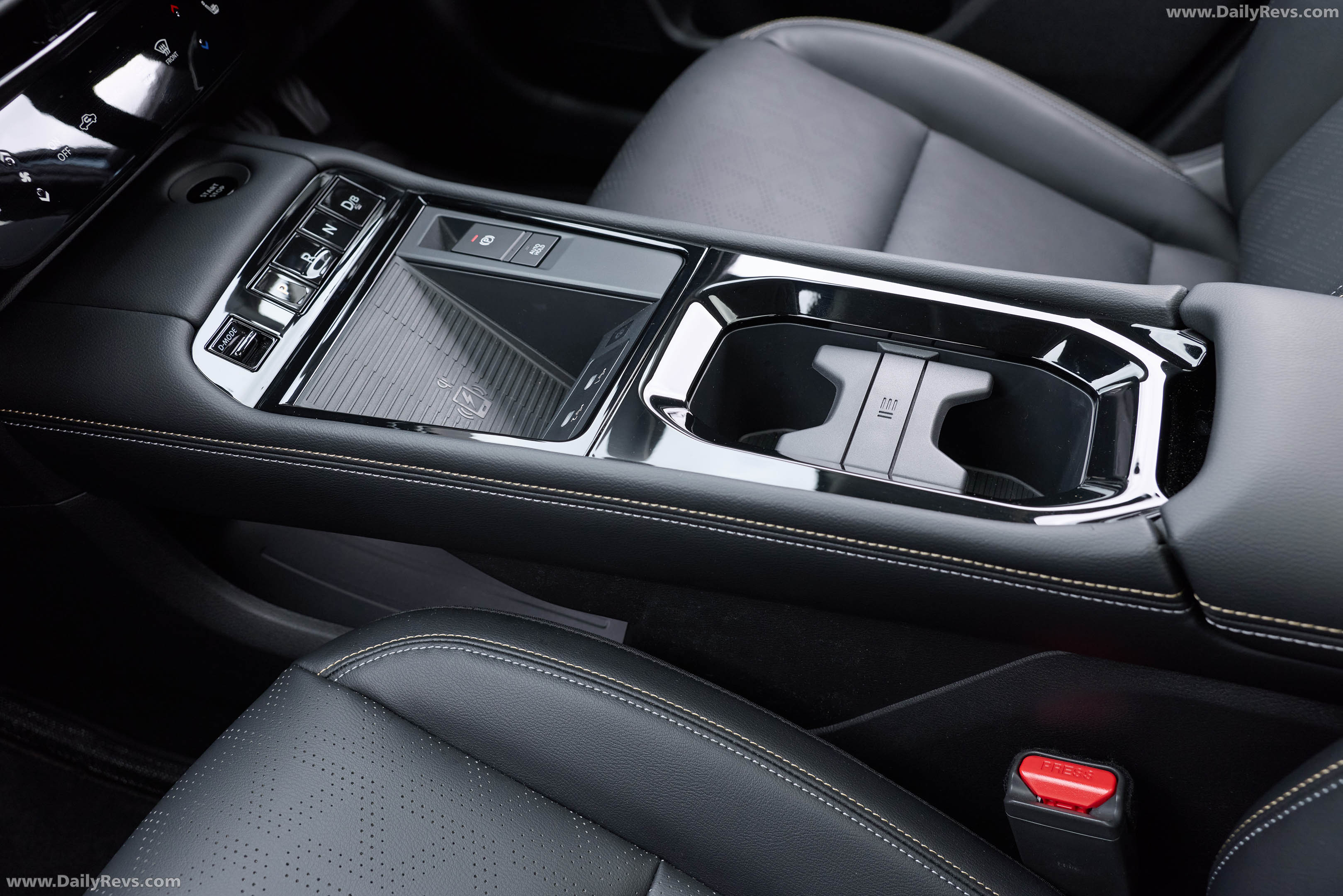 2026 Nissan Kicks G Grade Interior