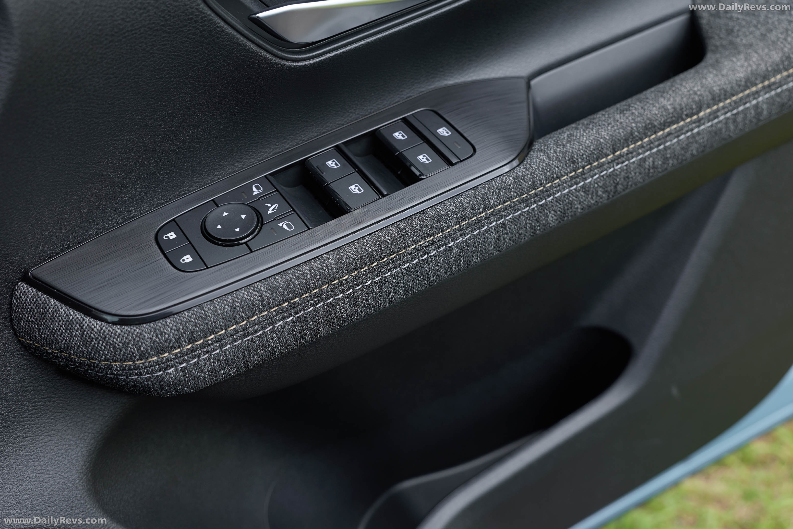 2026 Nissan Kicks G Grade Interior