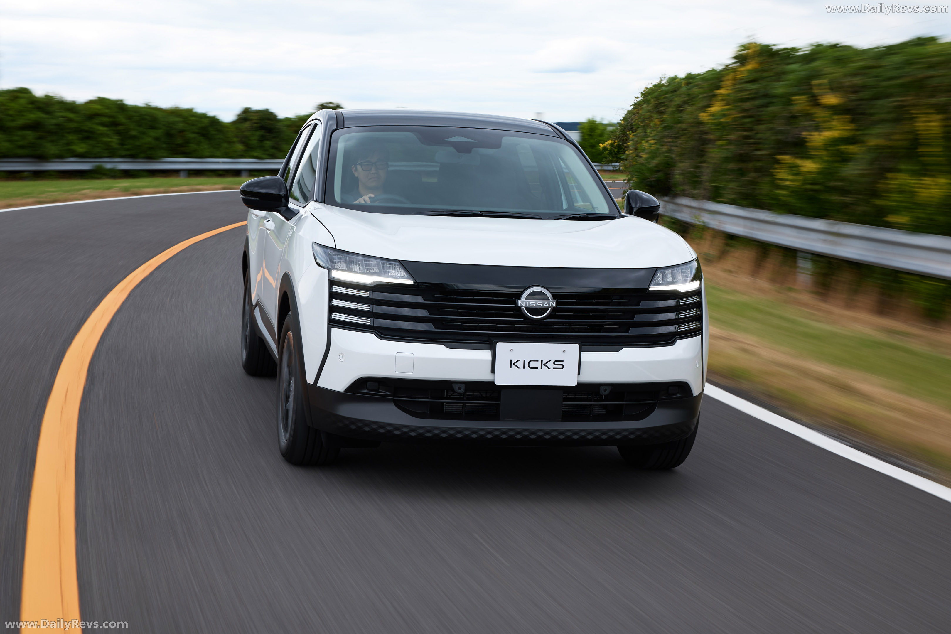 2026 Nissan Kicks X Grade Front View