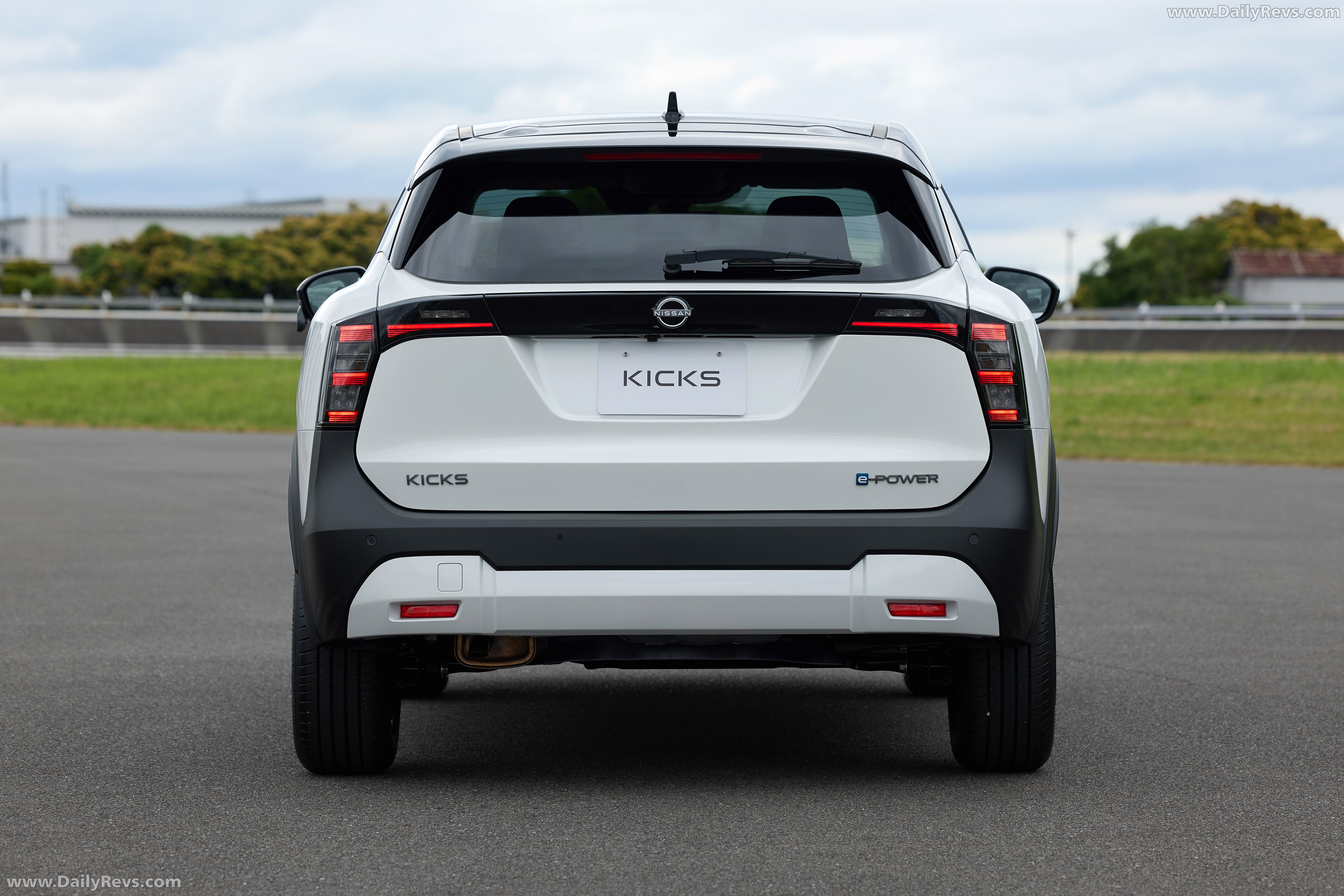 2026 Nissan Kicks X Grade Rear View