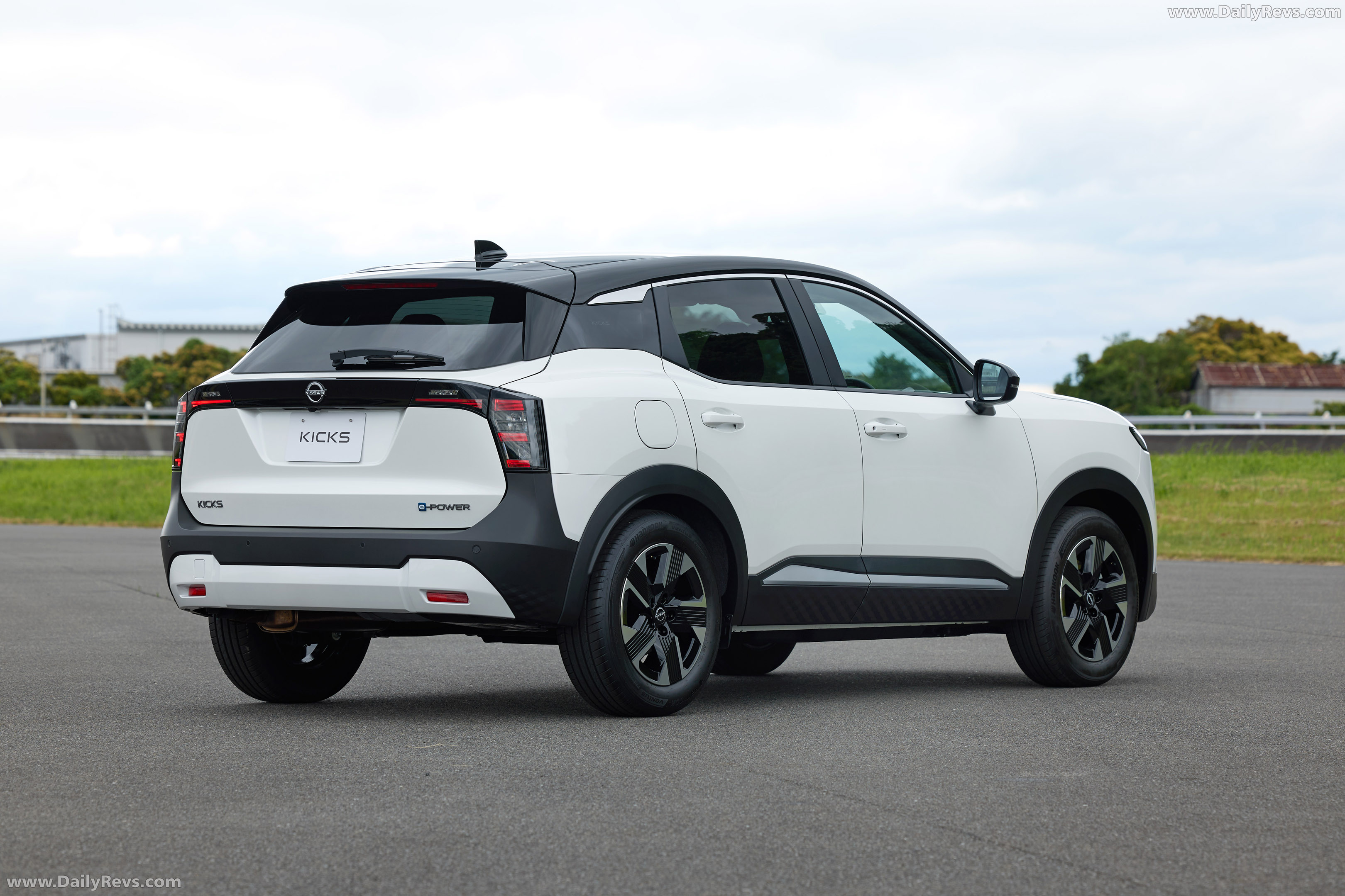 2026 Nissan Kicks X Grade Rear View
