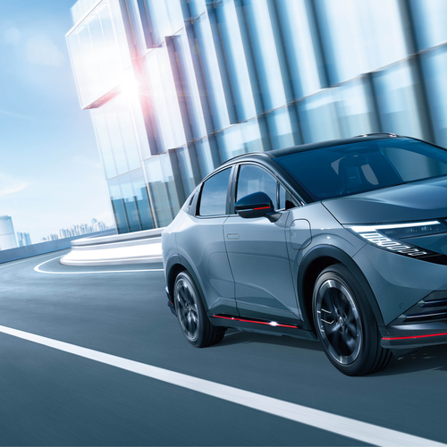 2027 Nissan Leaf Nismo Front View