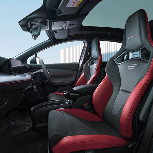 2027 Nissan Leaf Nismo Interior