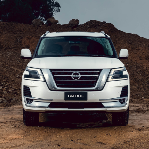 2022 Nissan Patrol Ti-L Y62 Front View