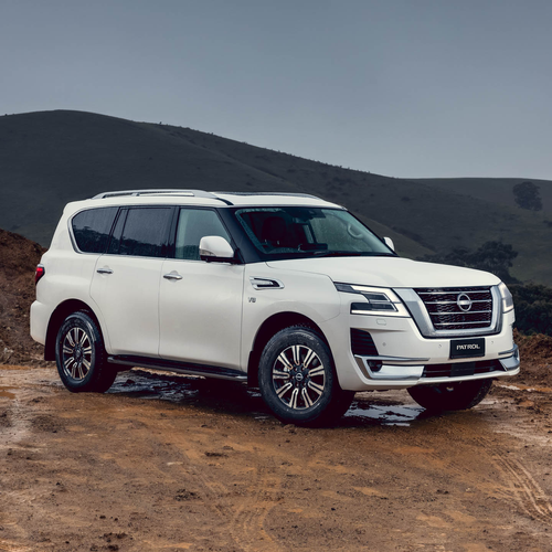 2022 Nissan Patrol Ti-L Y62 Front View
