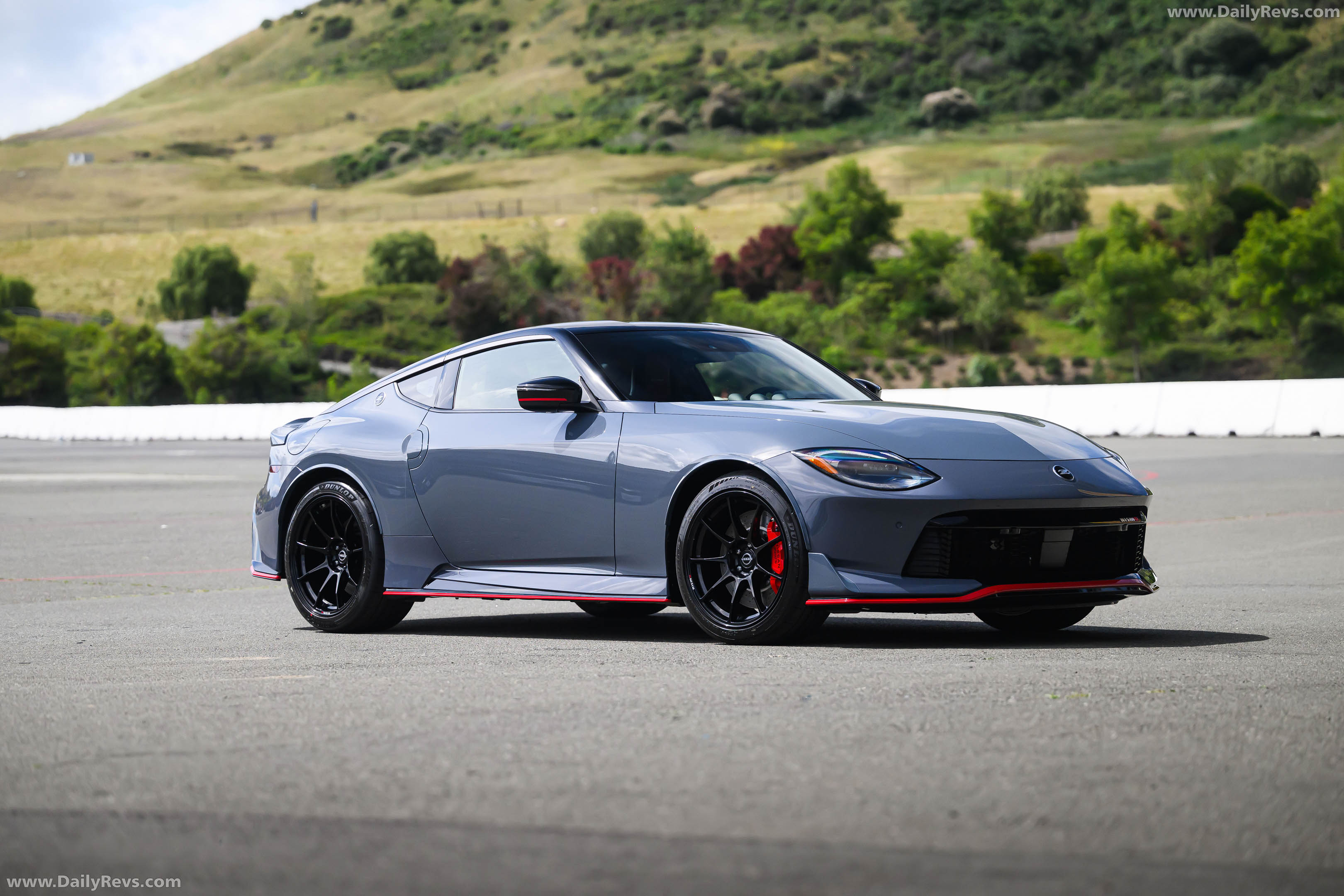2027 Nissan Z NISMO MT Front View