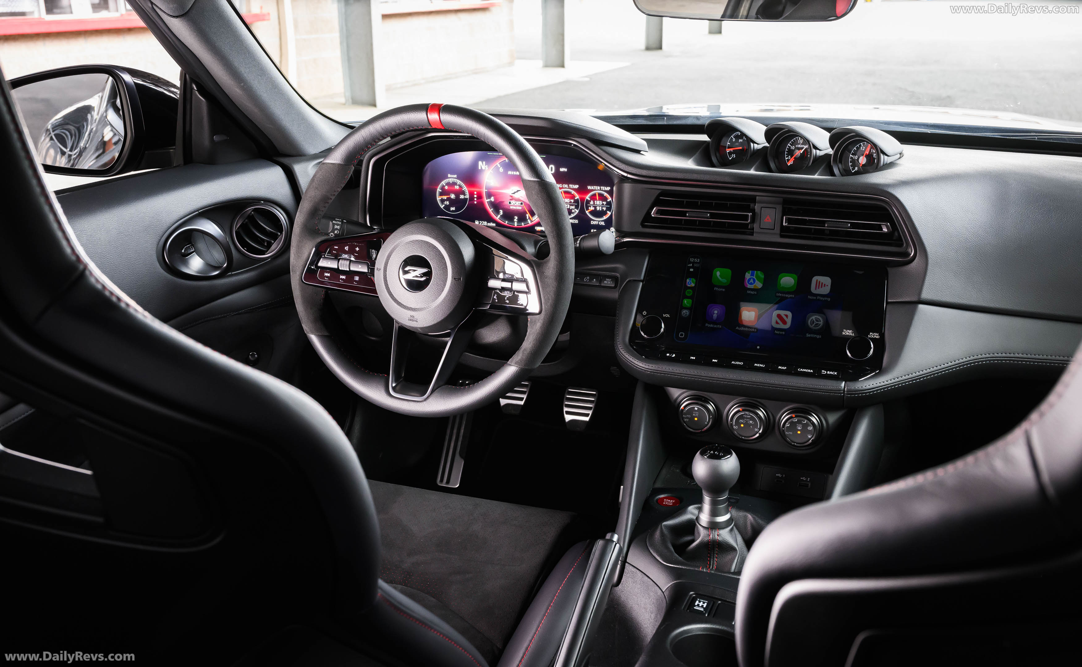 2027 Nissan Z NISMO MT Interior