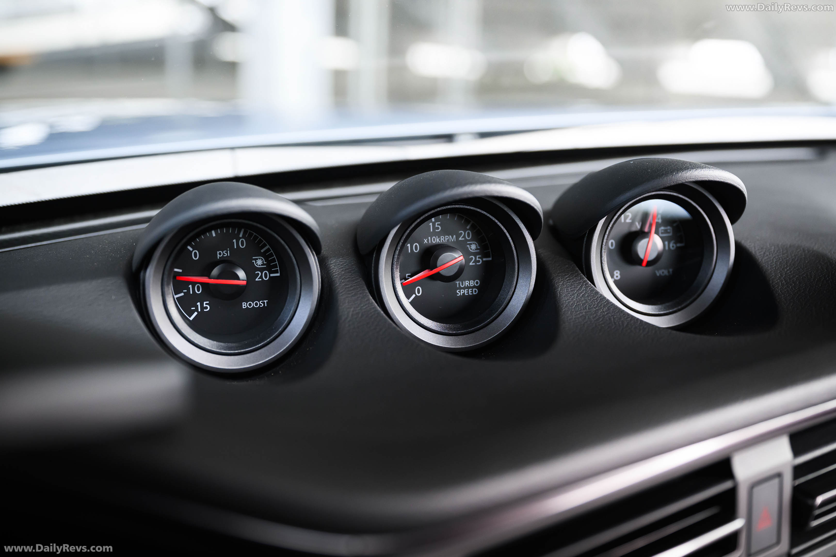 2027 Nissan Z NISMO MT Interior