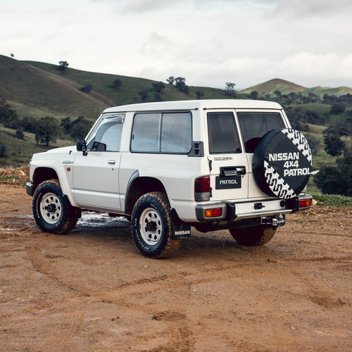 1992 Nissan Patrol DX GQ Rear View