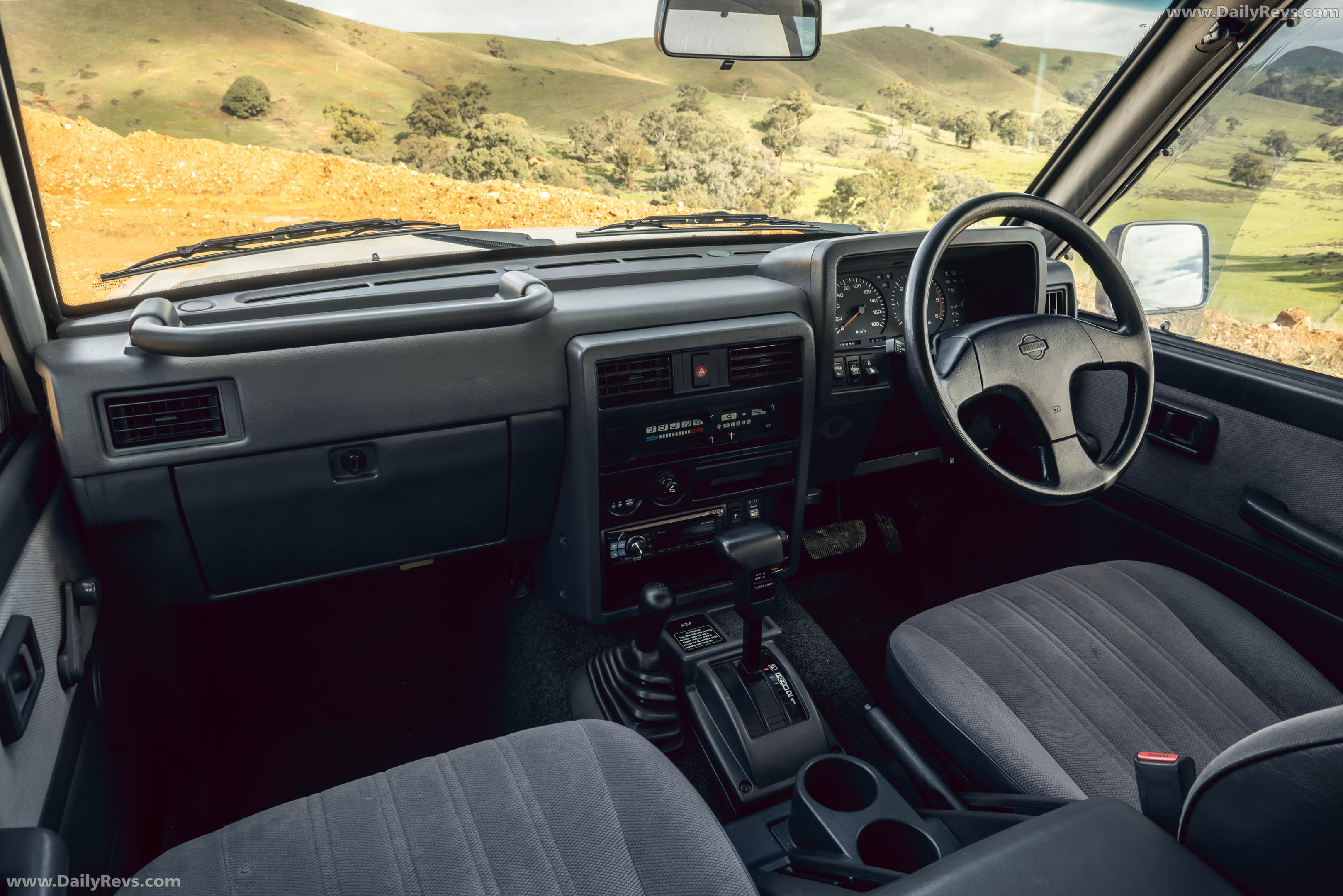 1992 Nissan Patrol DX GQ Interior