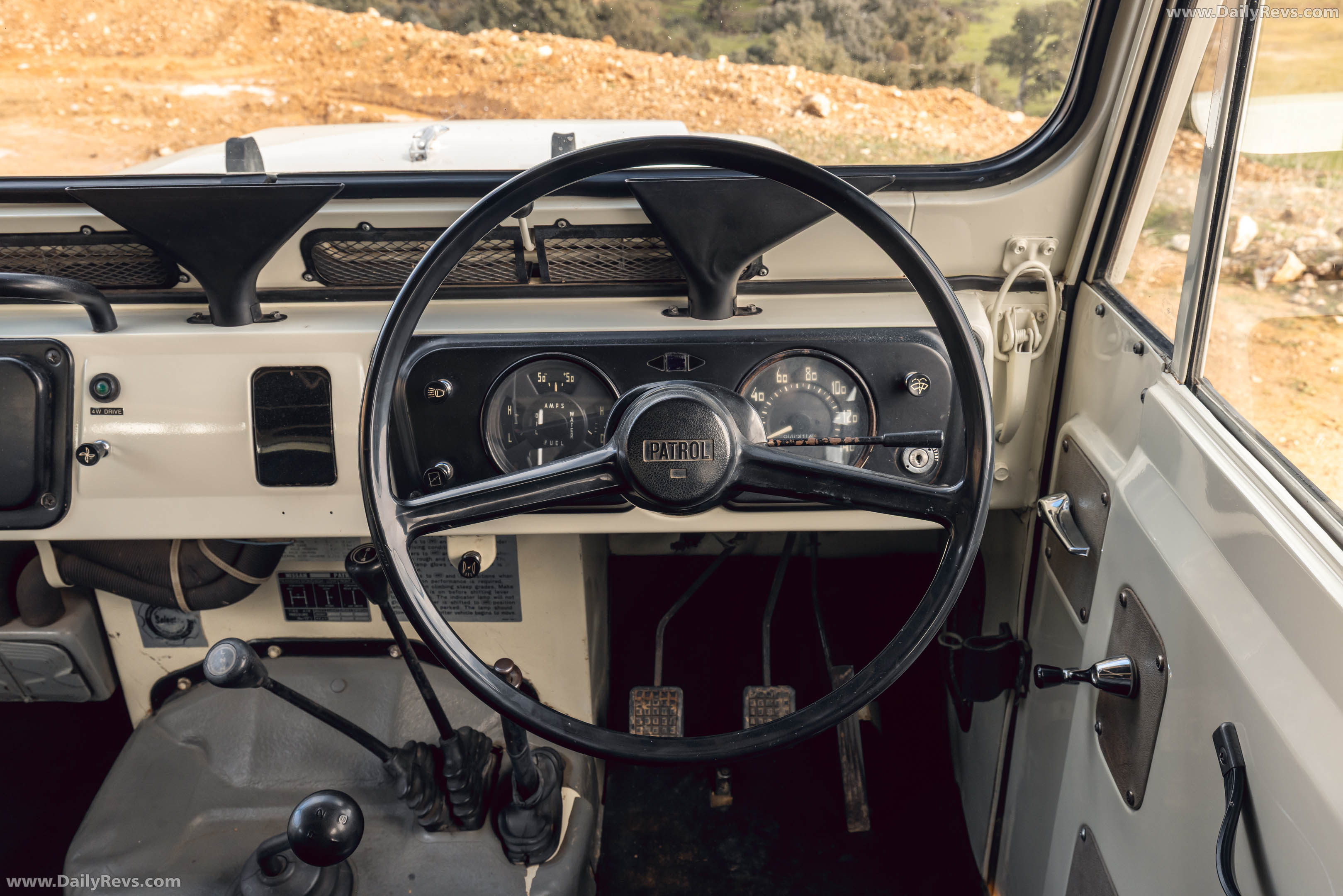 1961 Nissan Patrol G60 Interior