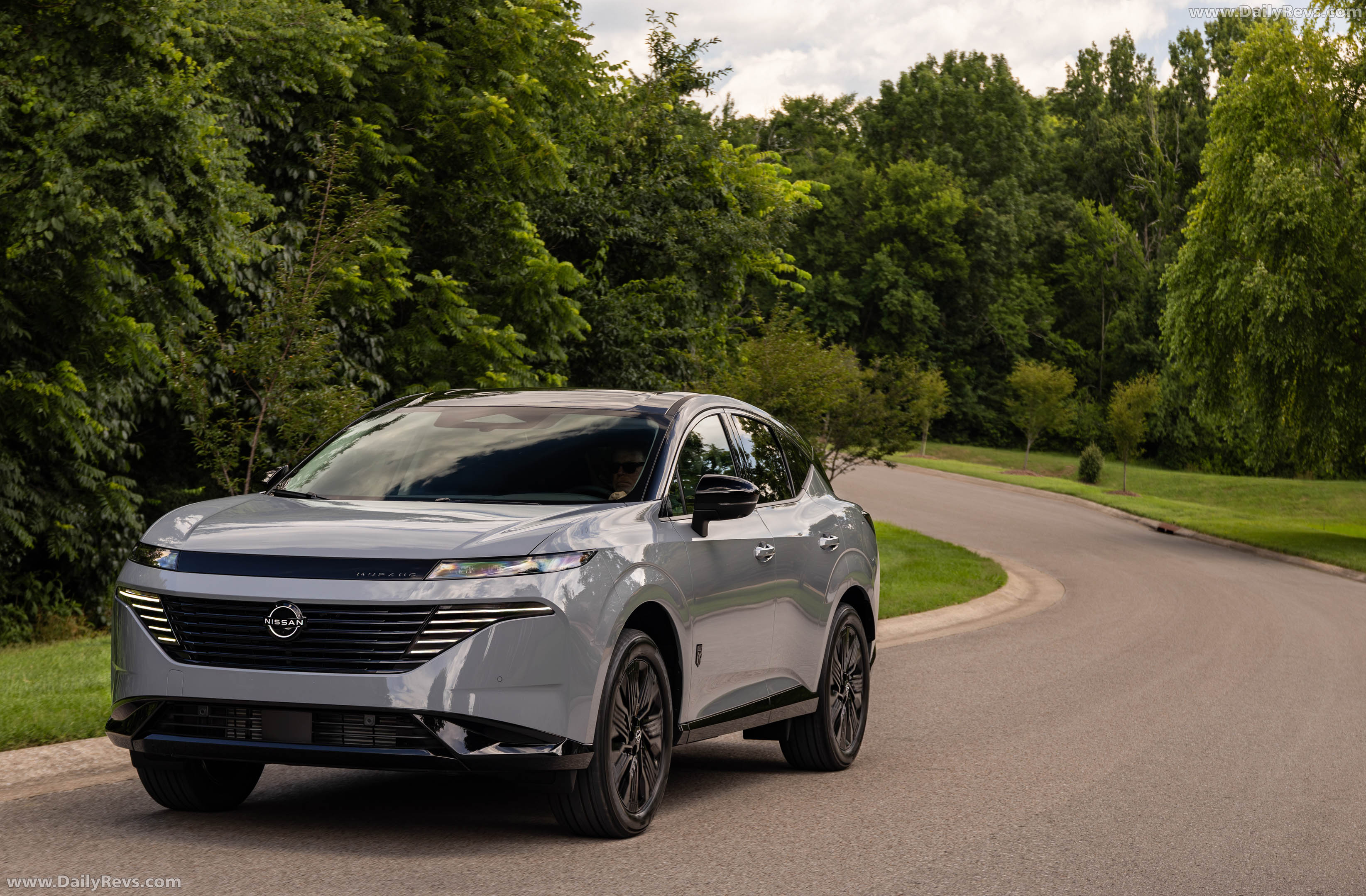 2027 Nissan Murano Dark Armor Front View