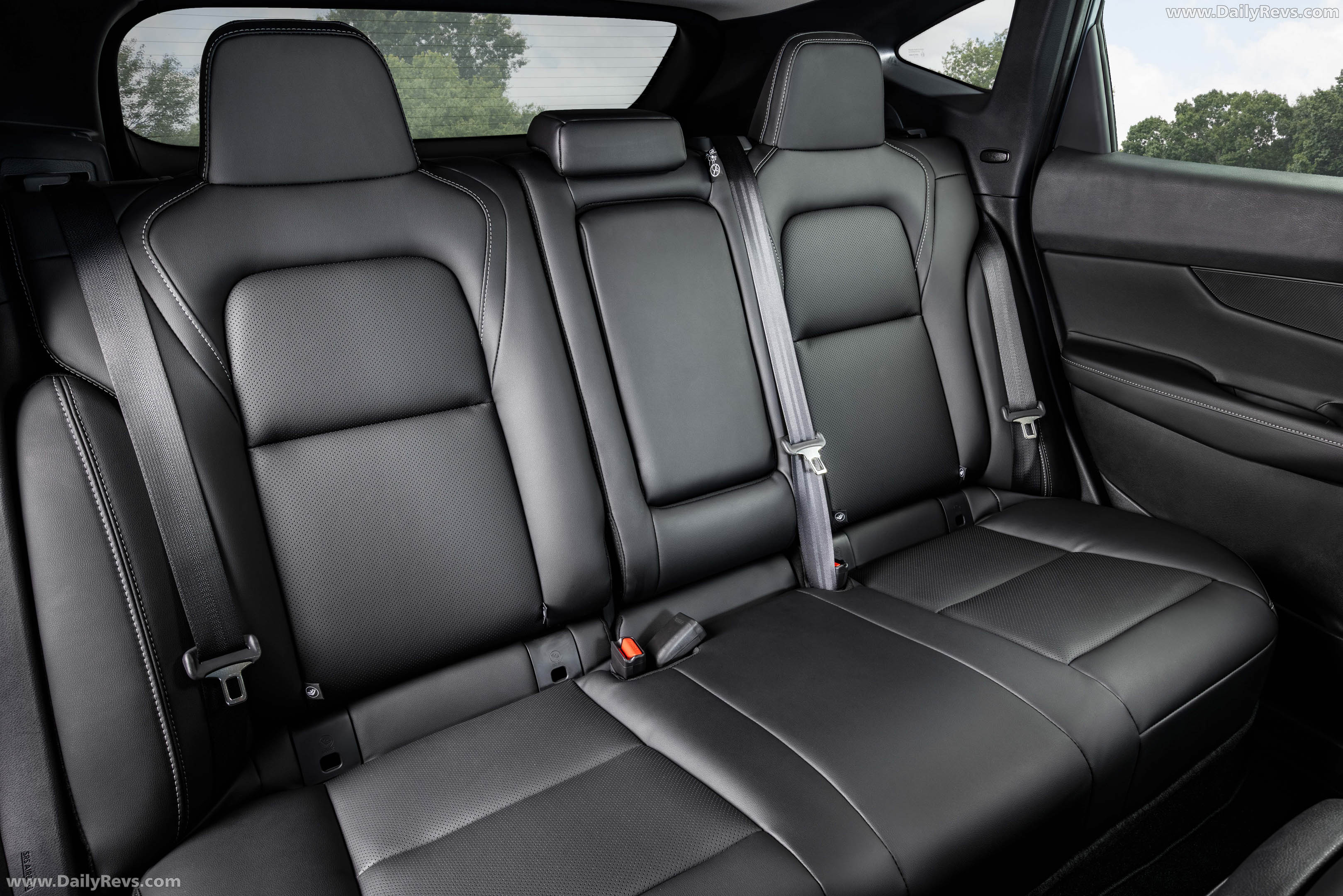 2027 Nissan Murano Dark Armor Interior