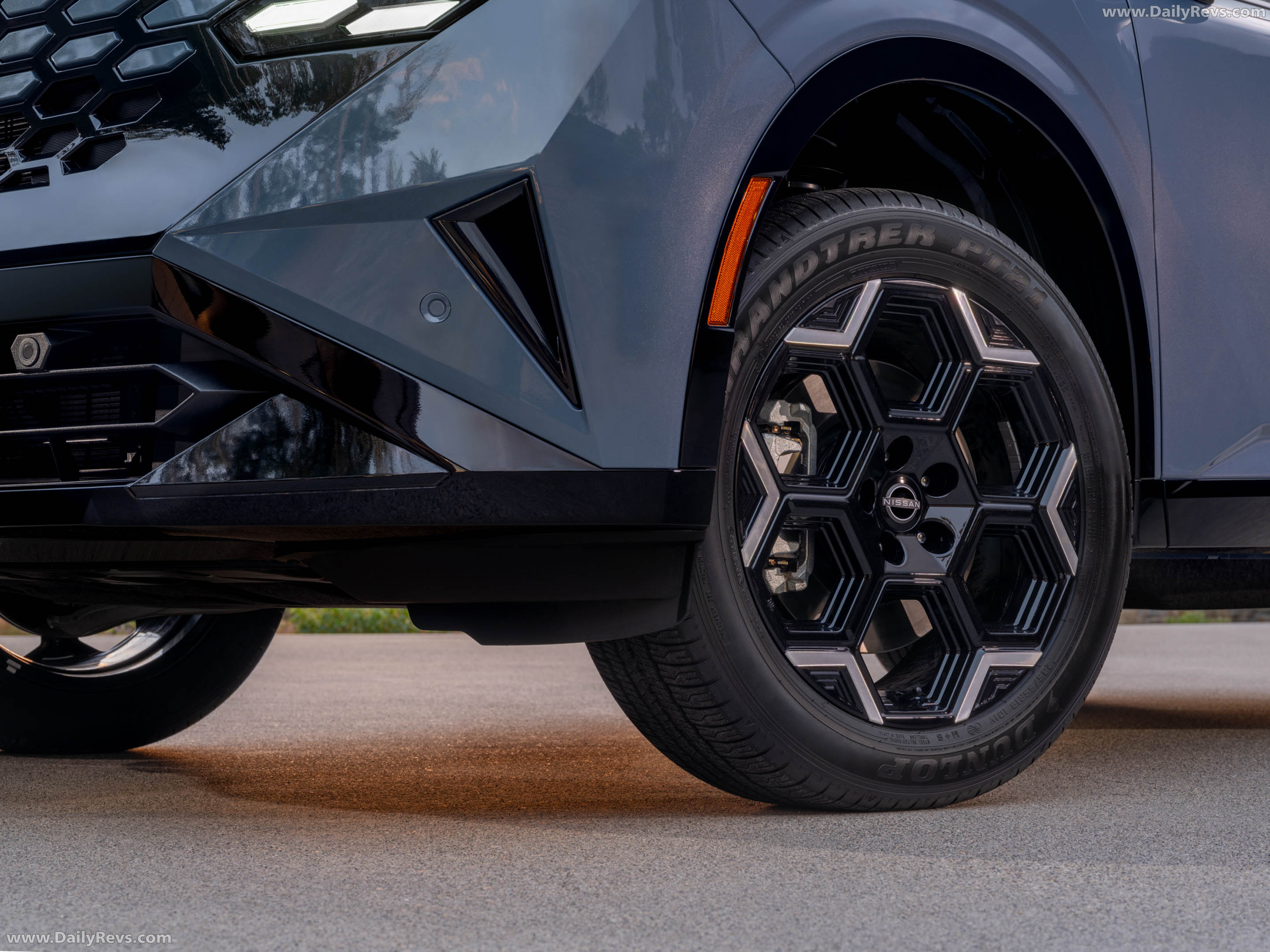 2027 Nissan Rogue Hybrid Platinum Exterior