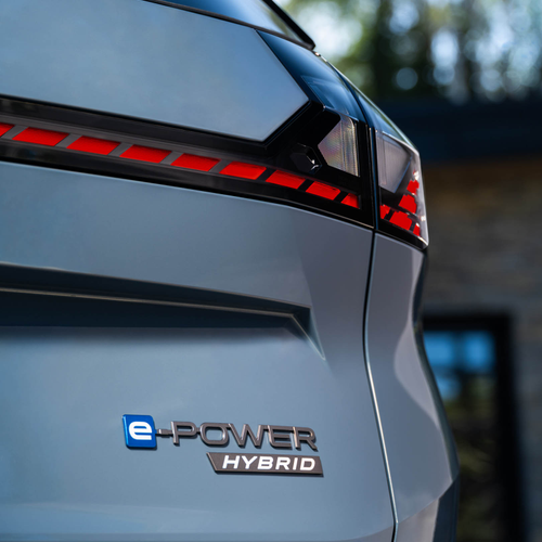 2027 Nissan Rogue Hybrid Platinum Exterior
