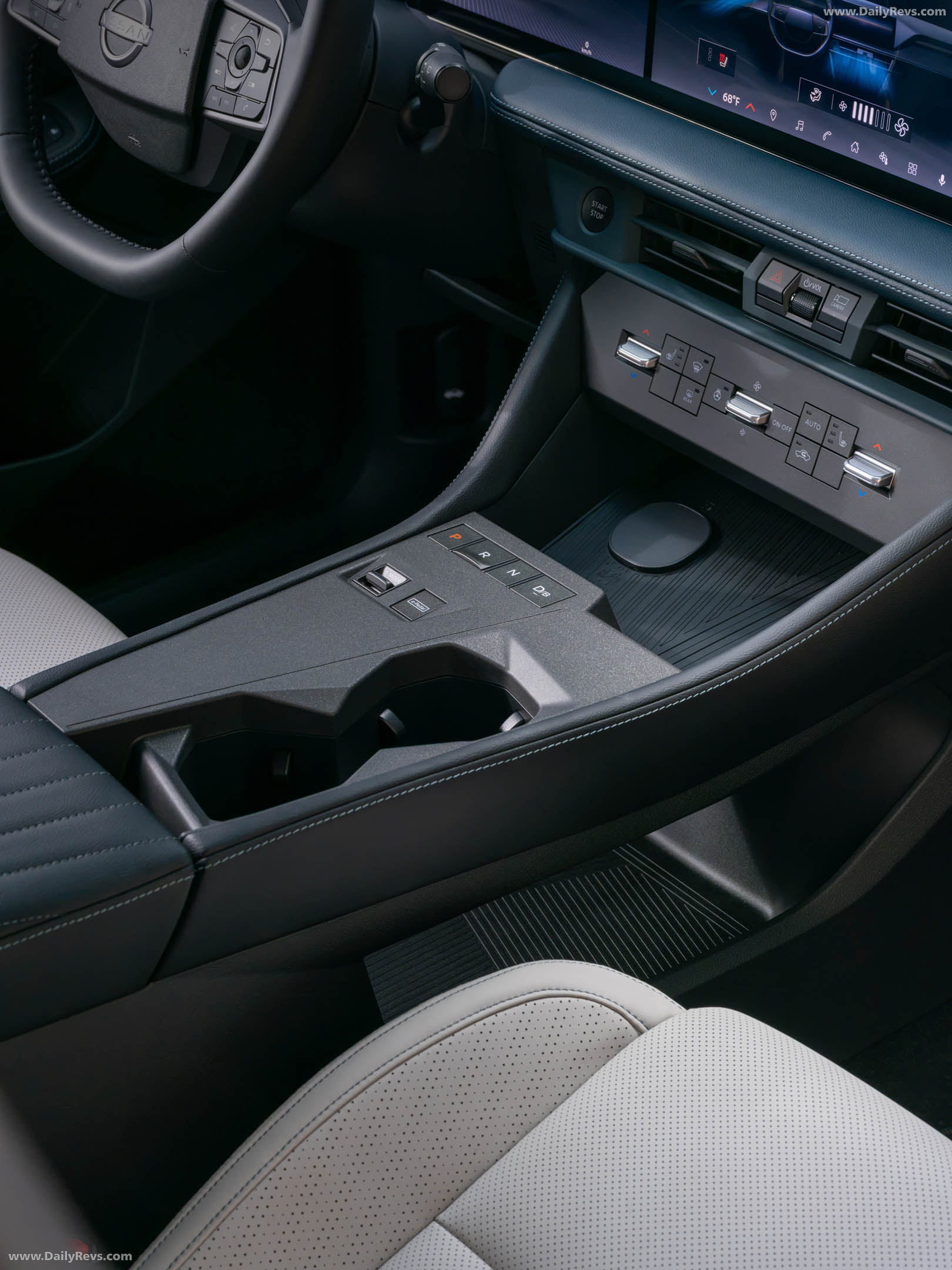 2027 Nissan Rogue Hybrid SR Interior