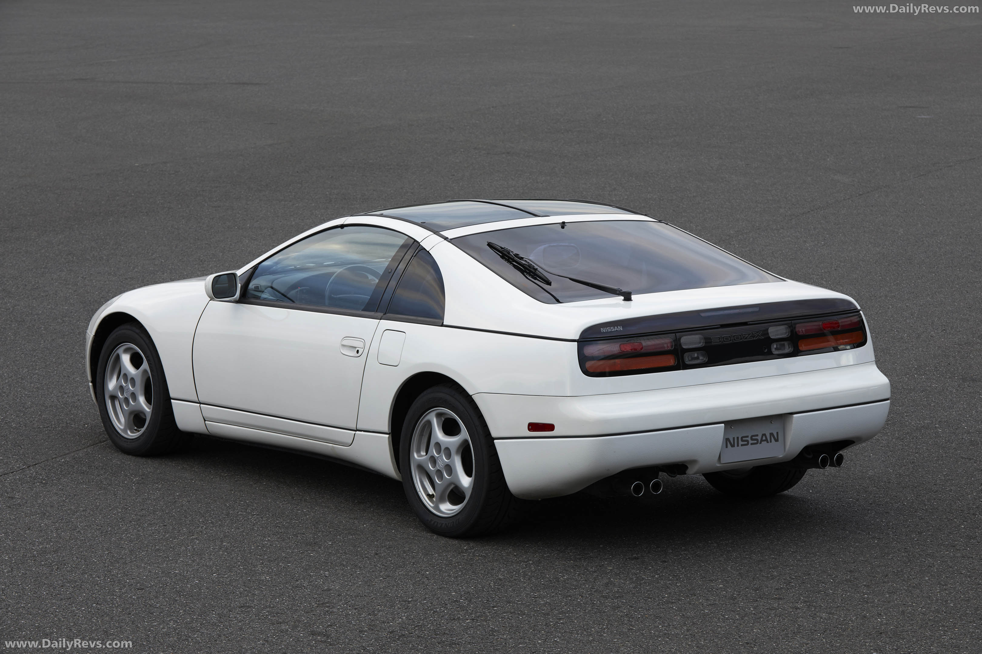 1989 Nissan 300ZX Twin Turbo Z32 Rear View