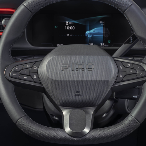 2027 Nissan Pixo Interior