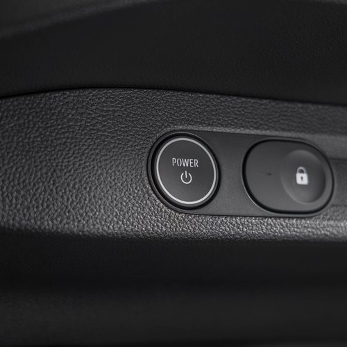 2027 Nissan Pixo Interior