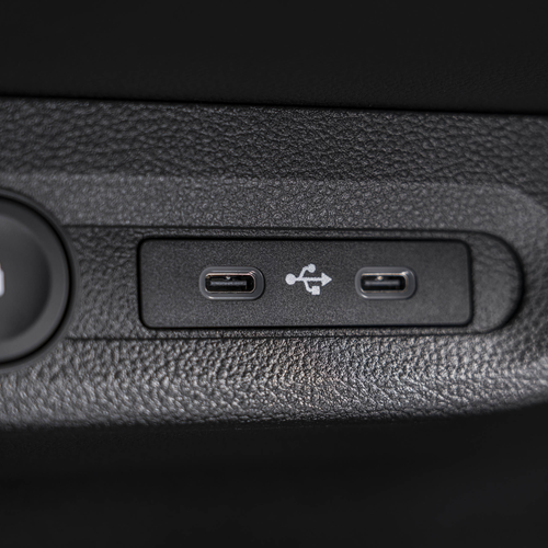 2027 Nissan Pixo Interior