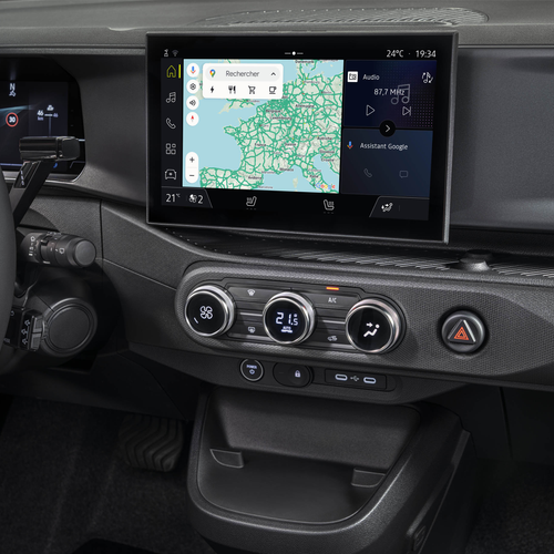 2027 Nissan Pixo Interior