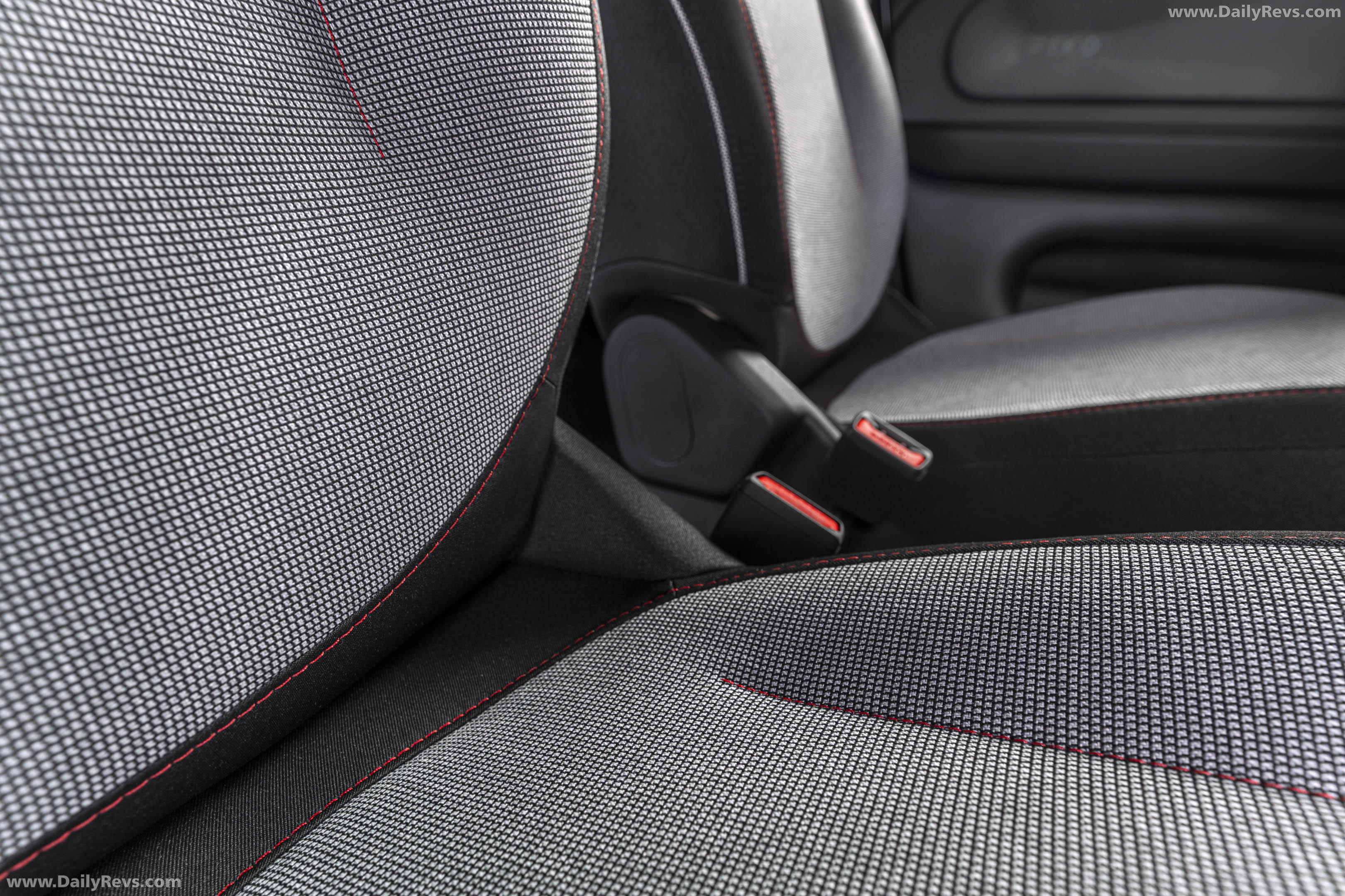 2027 Nissan Pixo Interior