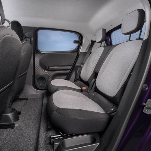 2027 Nissan Pixo Interior