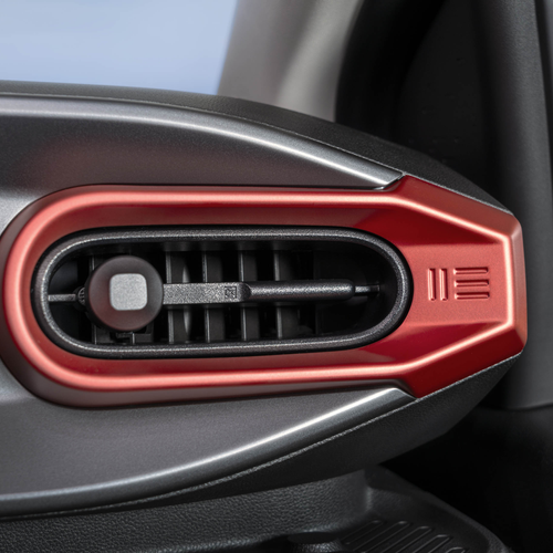 2027 Nissan Pixo Interior