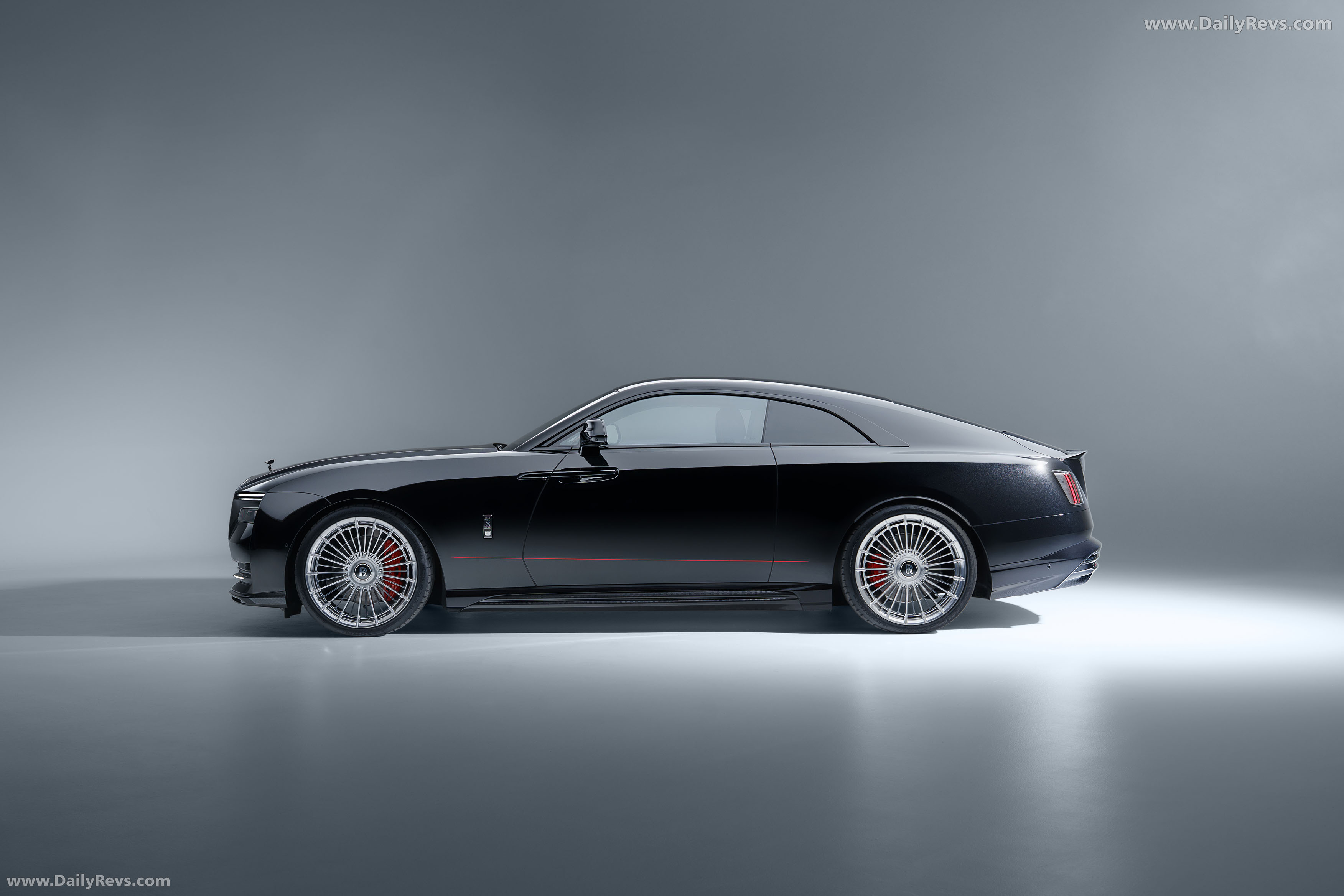 2025 Novitec Rolls-Royce Spectre Black Badge Spofec Side View