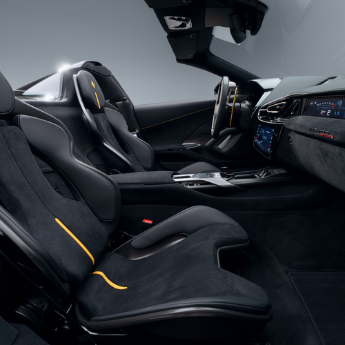 2026 Novitec Ferrari 12Cilindri Spider Interior