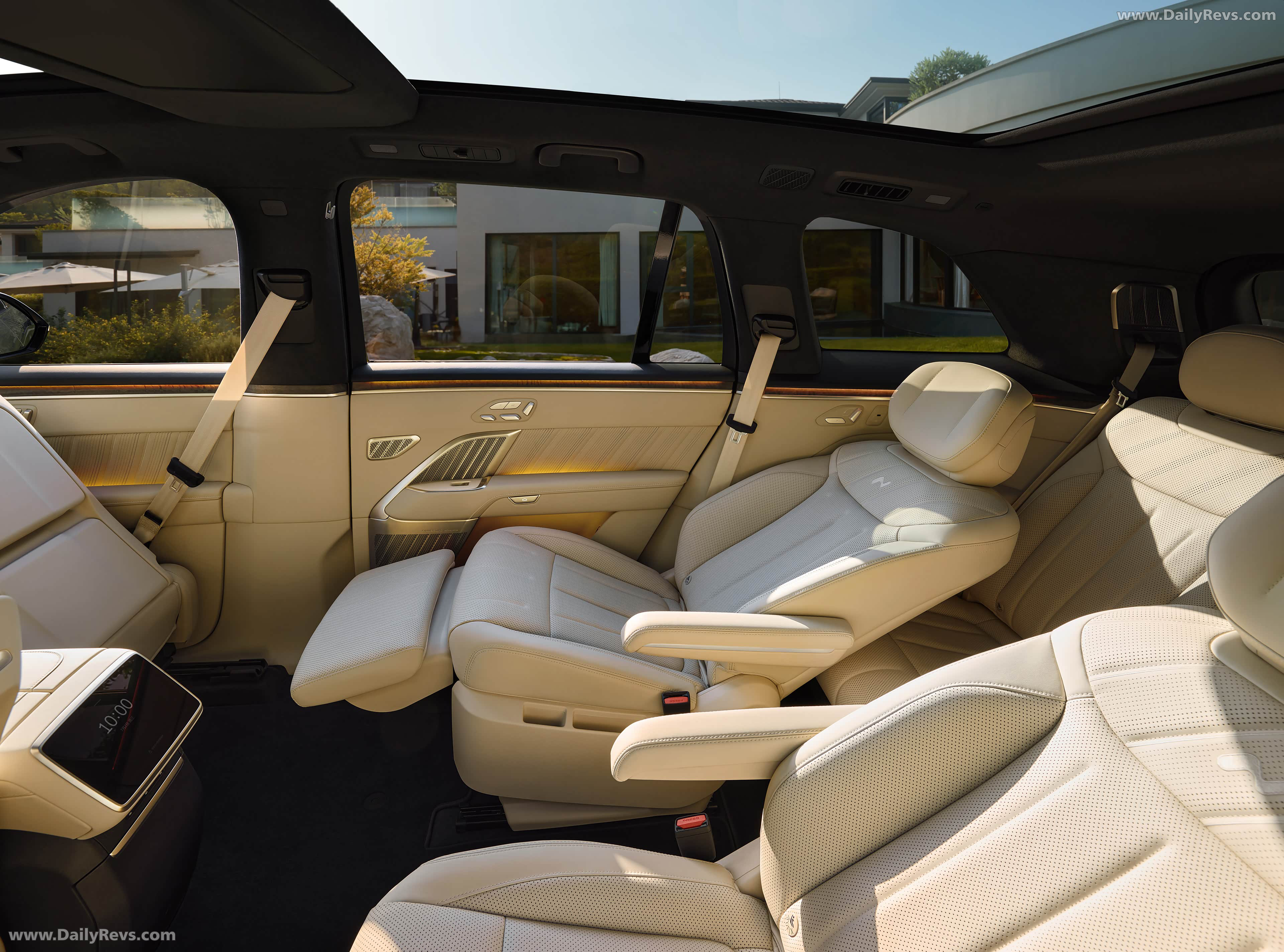 2026 ONVO L90 Interior