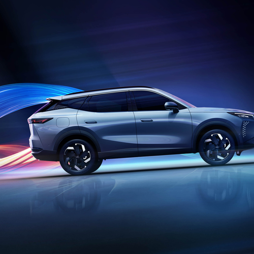 2026 Omoda 7 Side View
