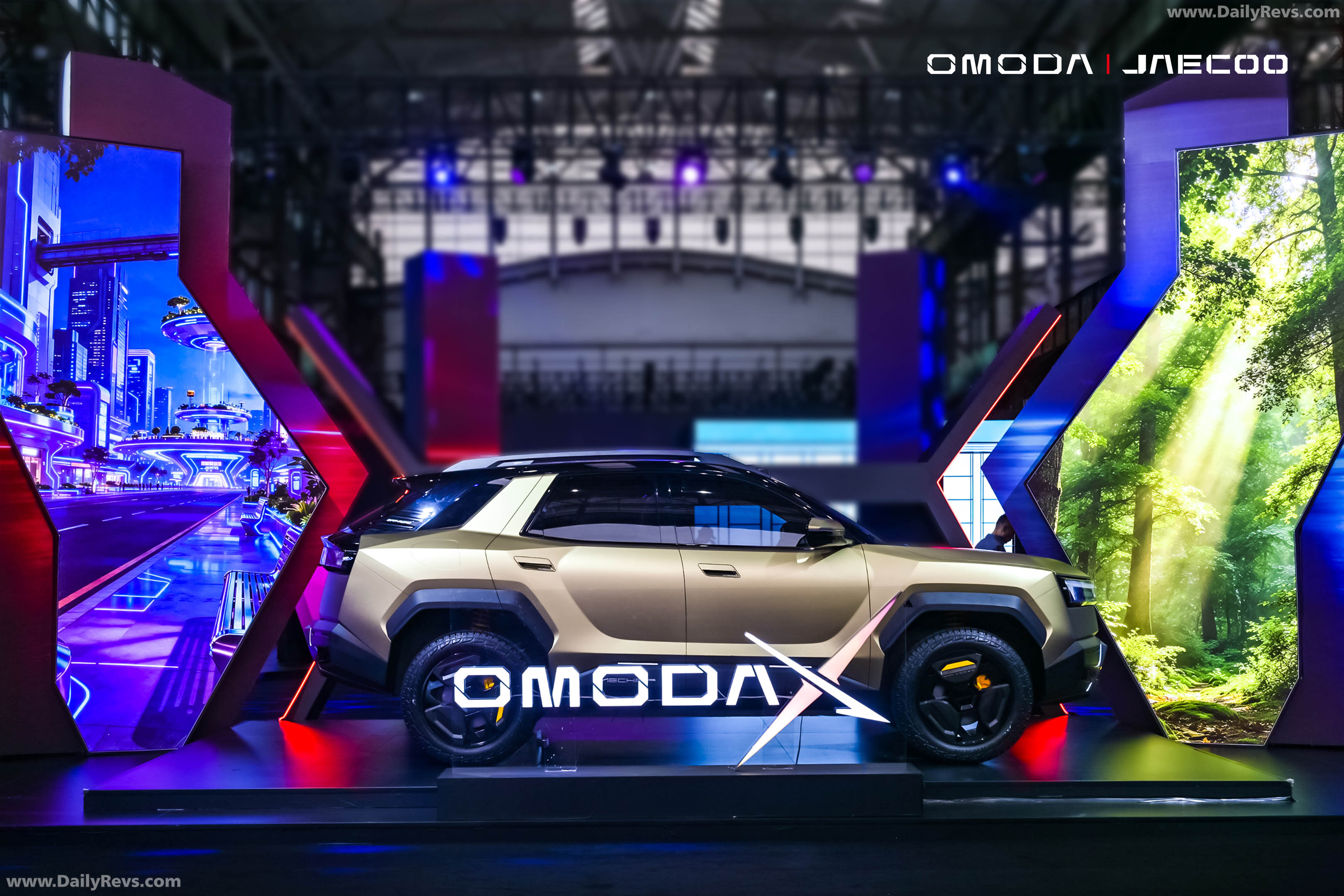 2027 Omoda X Side View