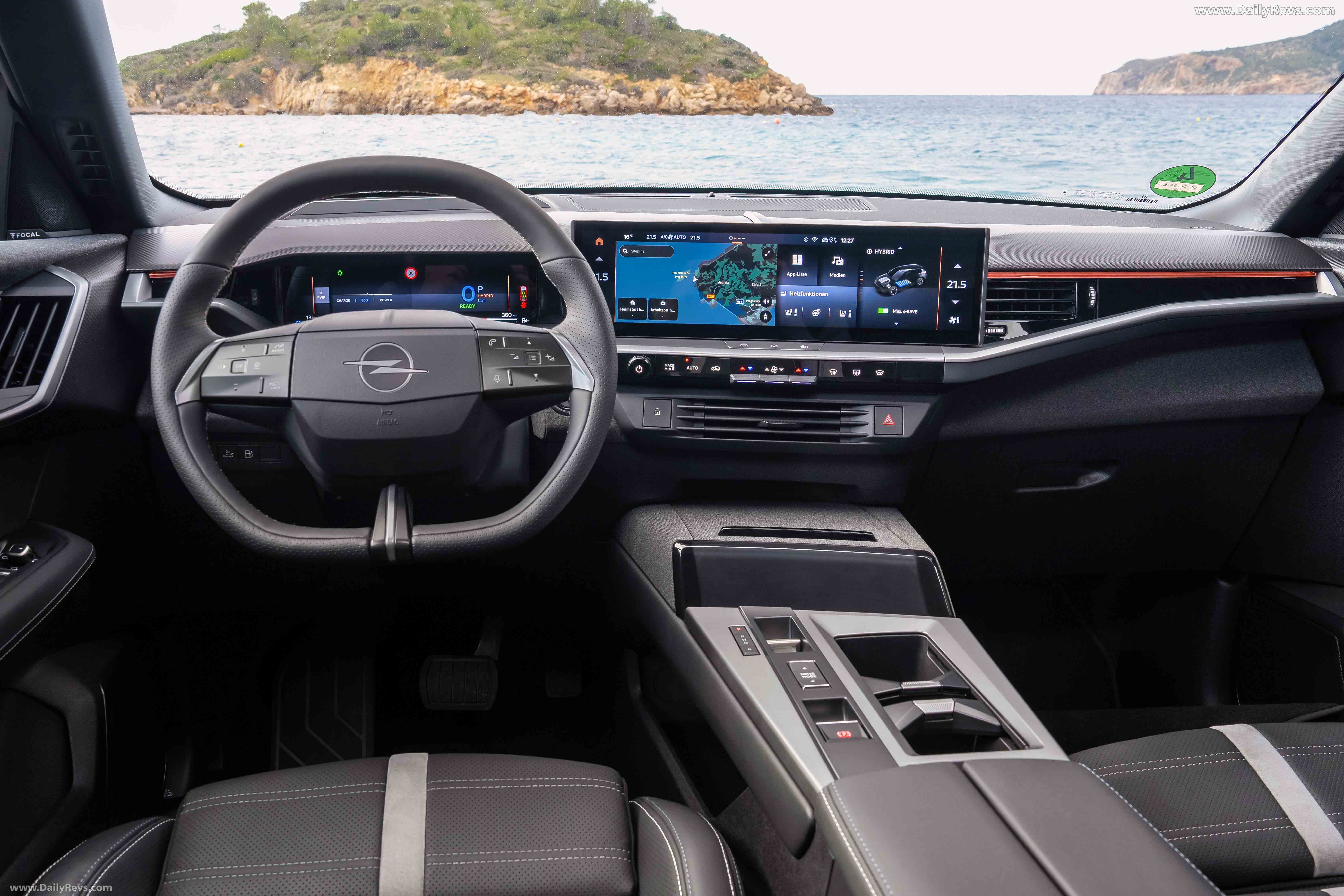 2025 Opel Grandland PHEV Interior