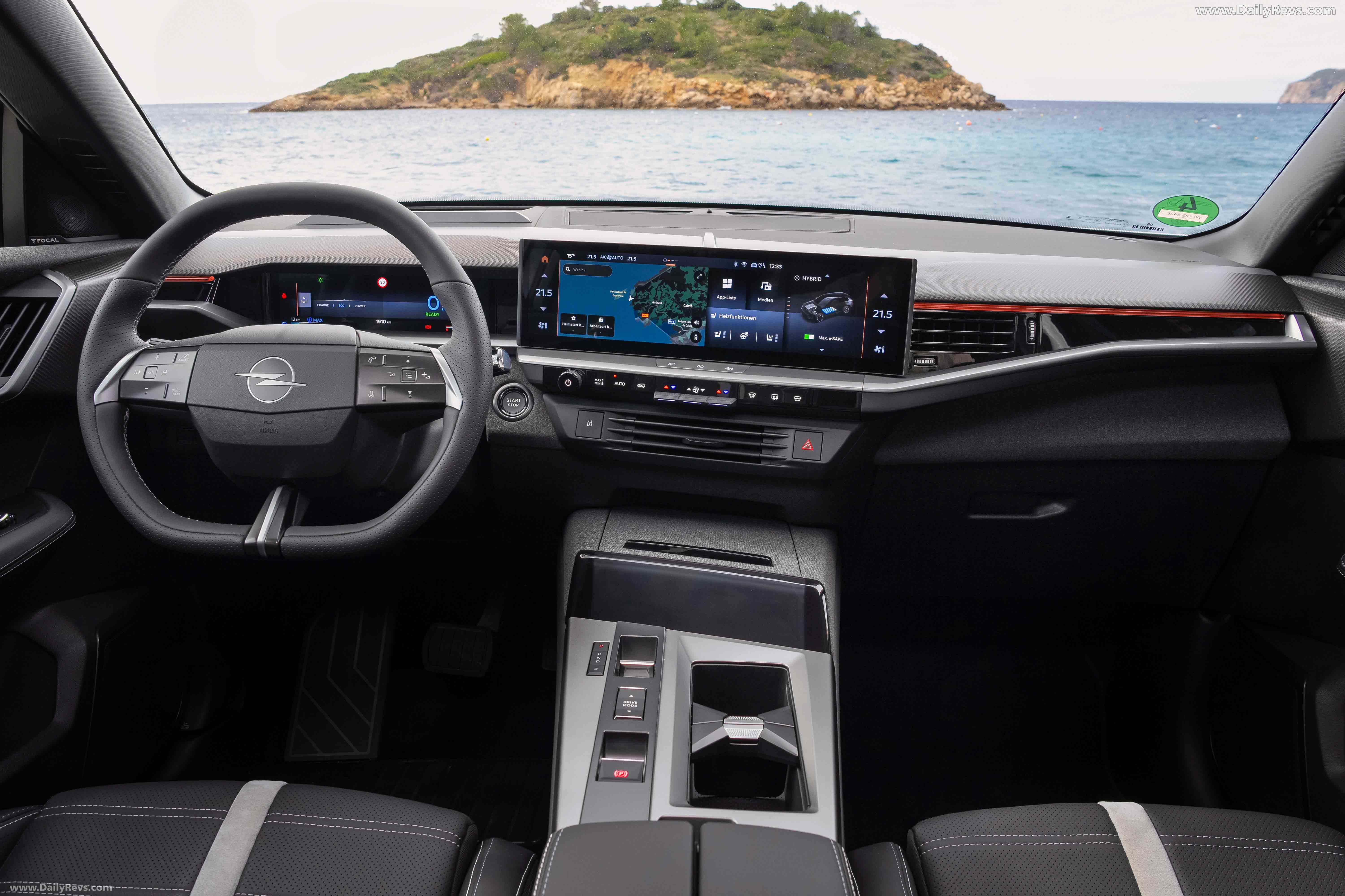 2025 Opel Grandland PHEV Interior