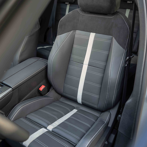 2025 Opel Grandland PHEV Interior