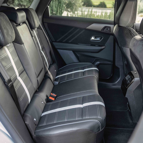 2025 Opel Grandland PHEV Interior